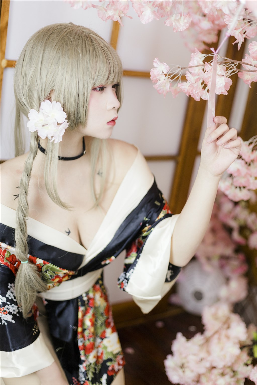 【社区黑料网】直击现场：名流私下密谈暴露多重交易秘密，黑料档案一一呈现！